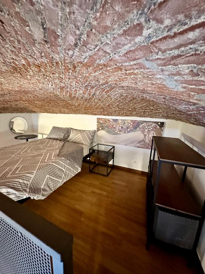 Casa Santa Chiara - Vicino Porta Susa F.S. 都灵 外观 照片