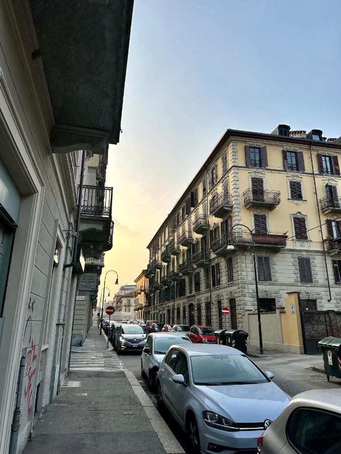 Casa Santa Chiara - Vicino Porta Susa F.S. 都灵 外观 照片